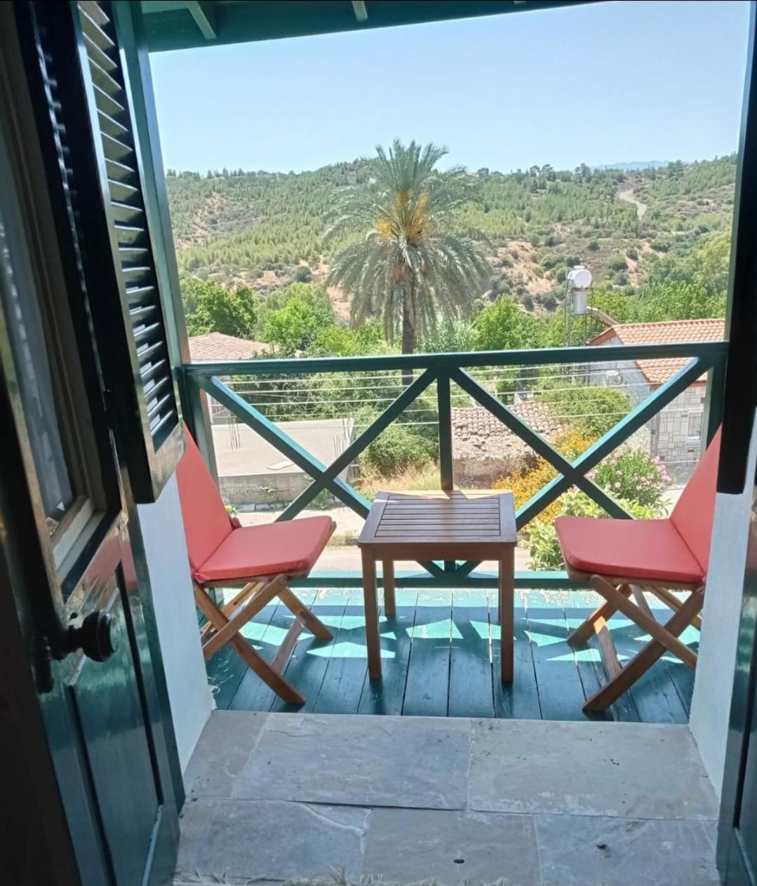 Dervise Mehmet Guest House Lefka  المظهر الخارجي الصورة